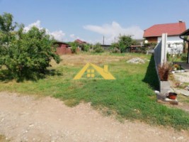 teren-de-vanzare-in-cetate-1